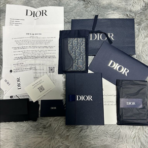 [25/6월] 디올 신형 새들 오거나이저 카드지갑 자카