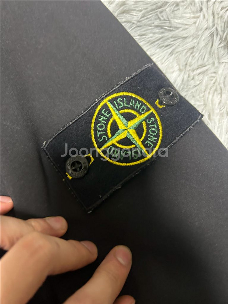 21ss 스톤아일랜드 소프트쉘 M 블랙--2