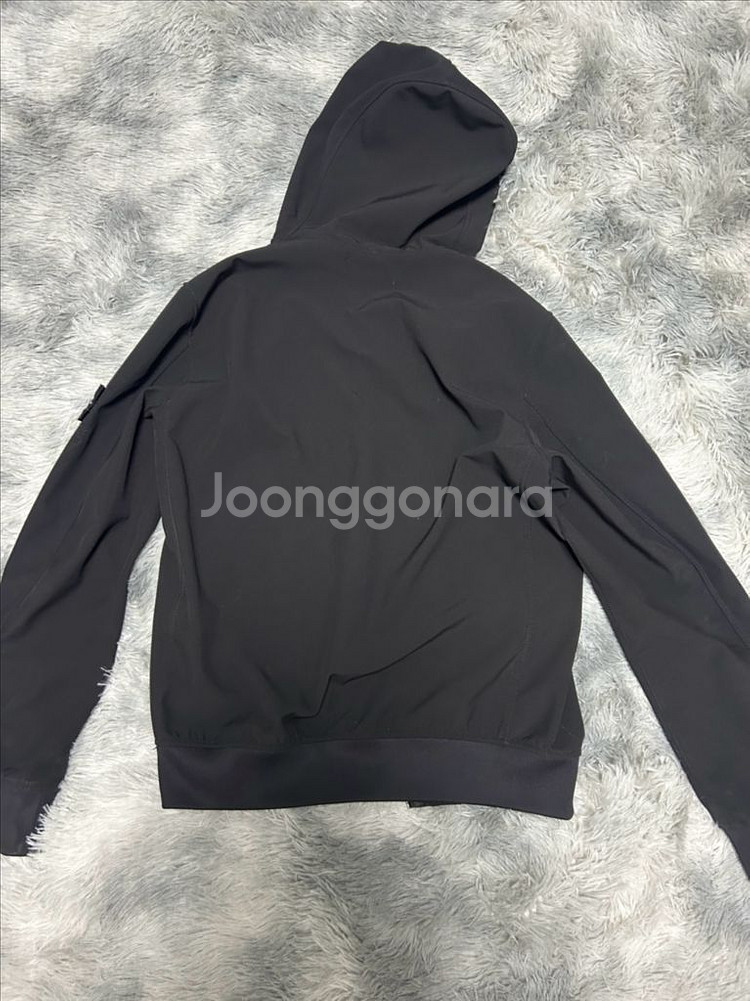 21ss 스톤아일랜드 소프트쉘 M 블랙--3