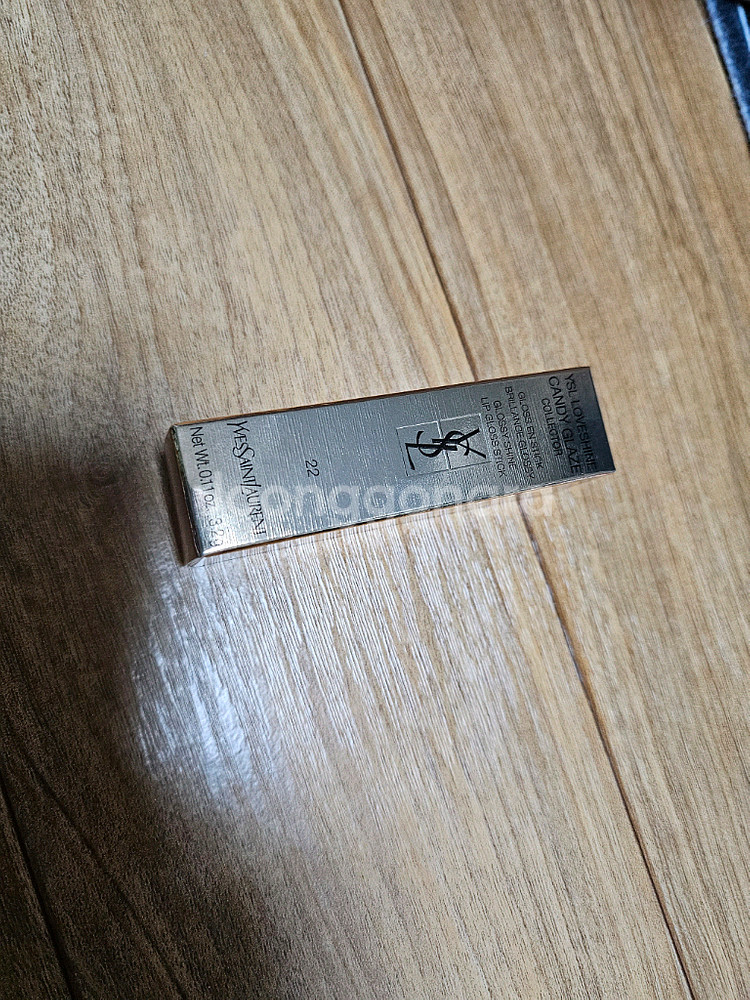 55000원 입생로랑 캔디글로우즈22호 쉬머로즈 미개봉--4