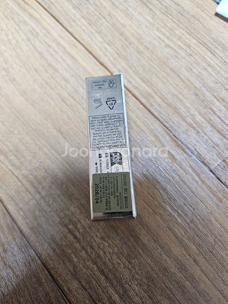 55000원 입생로랑 캔디글로우즈22호 쉬머로즈 미개봉--5