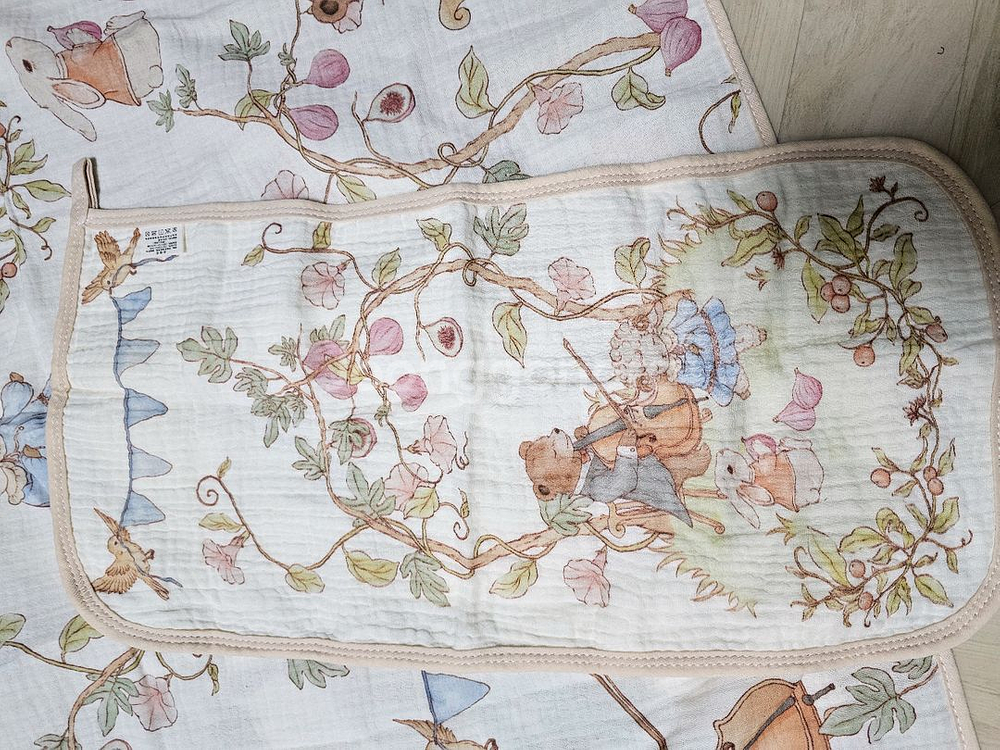 새상품)아기 이동식 기저귀 매트 유모차가방 거즈수건 이불--7