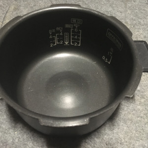 쿠첸 6인용 전기밥솥 CJS-FC0602F 내솥