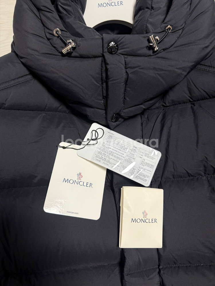 [4] 몽클레어 23FW 베제르 블랙 패딩--8