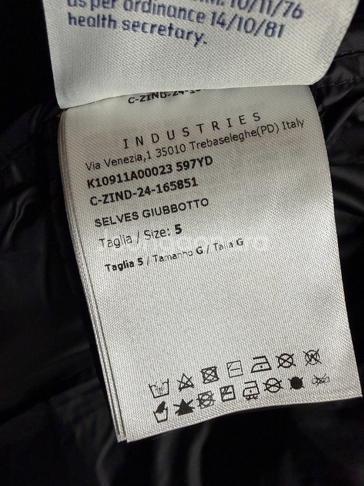 [5] 몽클레어 25SS 블랙 셀브스 패딩--3