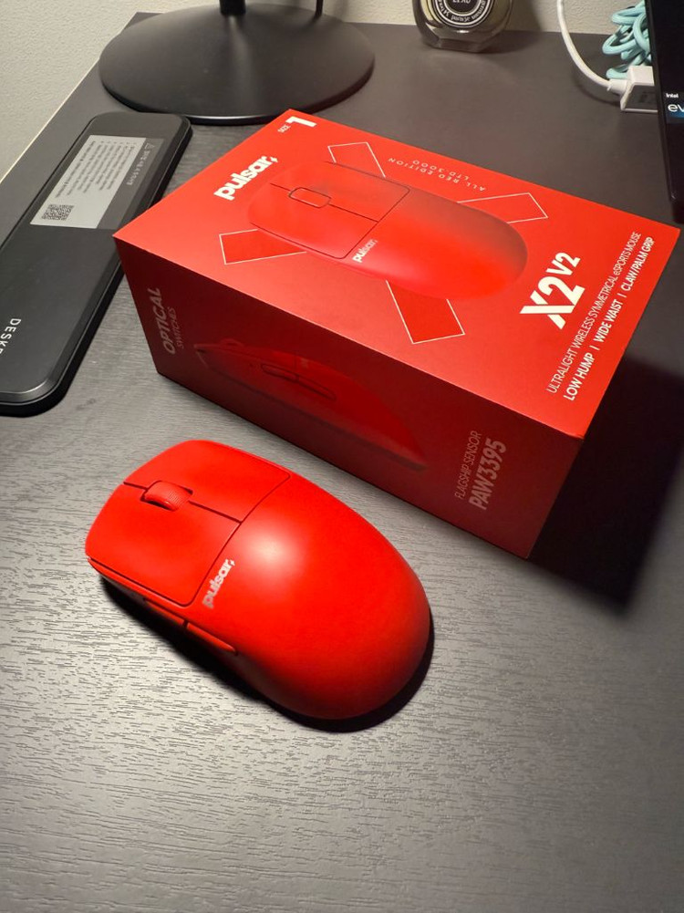 펄사 (x2v2 레드 미니, x2v3 화이트 미디움) / 히트스캔 하이퍼라이트 화이트--4