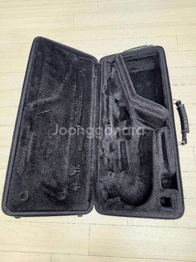 예쁘고영롱깨끗 고급울림음색 조율길들인 연주편한 야마하62알토색소폰--1