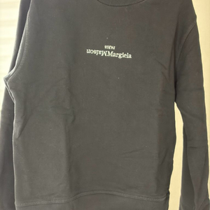 메종 마르지엘라 맨투맨 블랙 색상