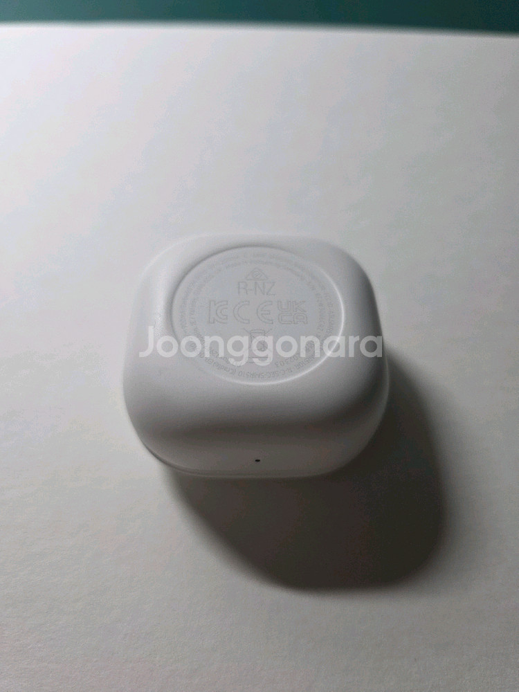 갤럭시버즈2프로 본체 + 왼쪽 이어팁 (개별판매)--3