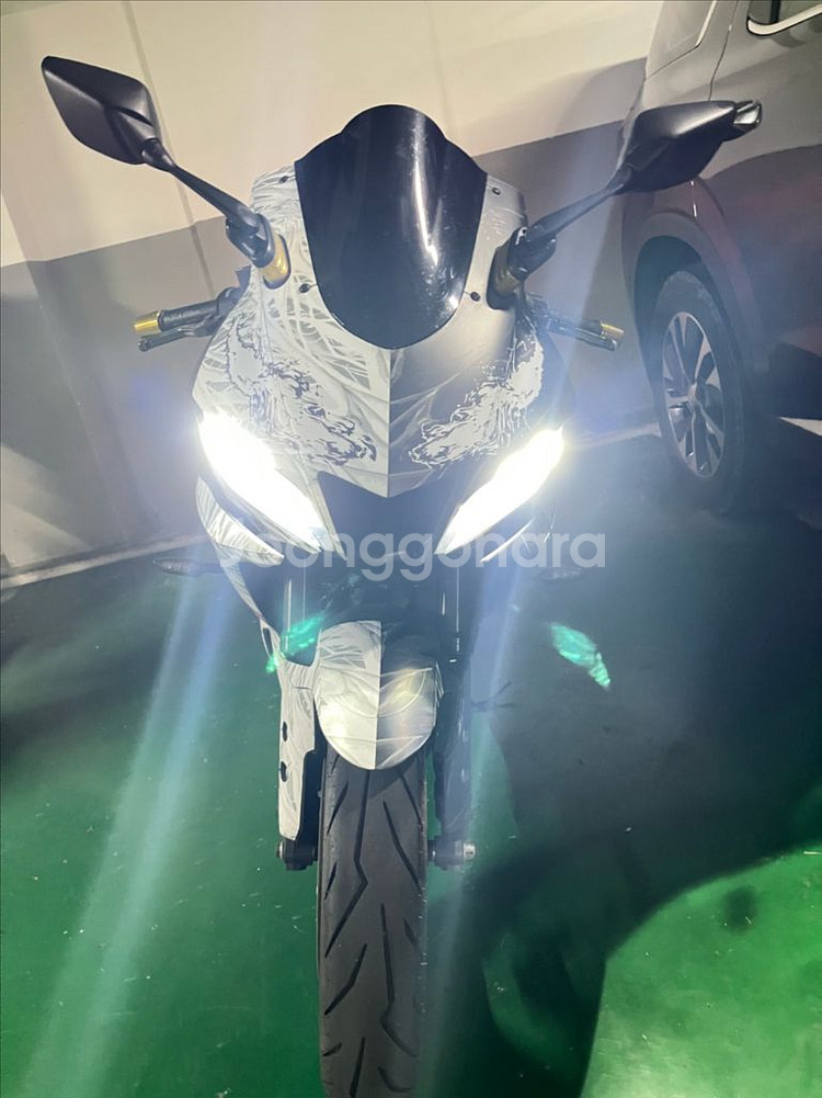 야마하R3 오토바이--2