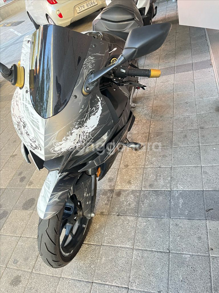 야마하R3 오토바이--1