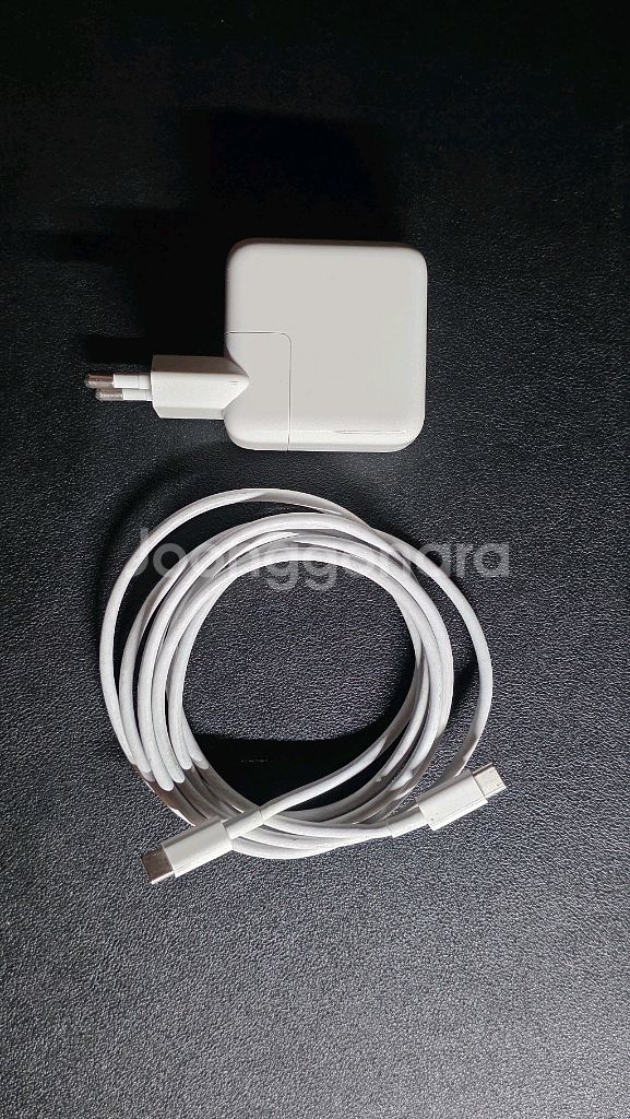 맥북에어 M1 8G 256GB+매직마우스 키보드 일괄--8