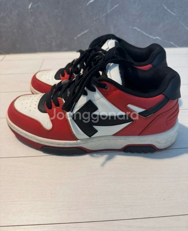 오프화이트 신발--0