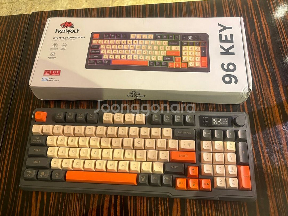 96키 게이밍 기계식 키보드--1