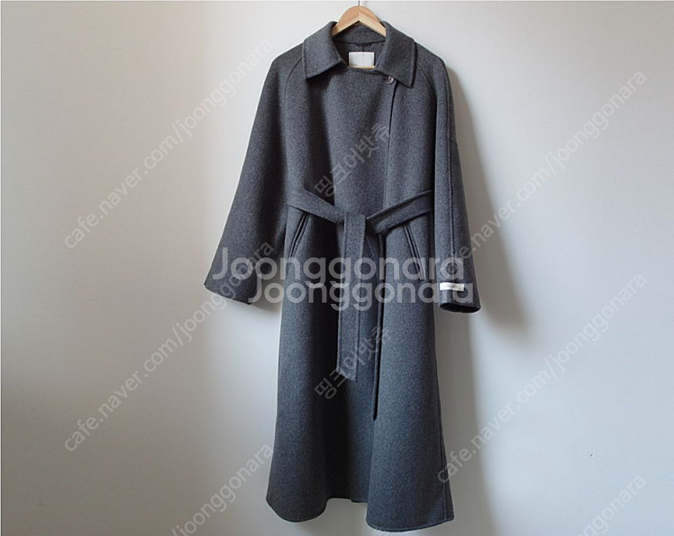 오픈잇히어 소피 핸드메이드 코트--3