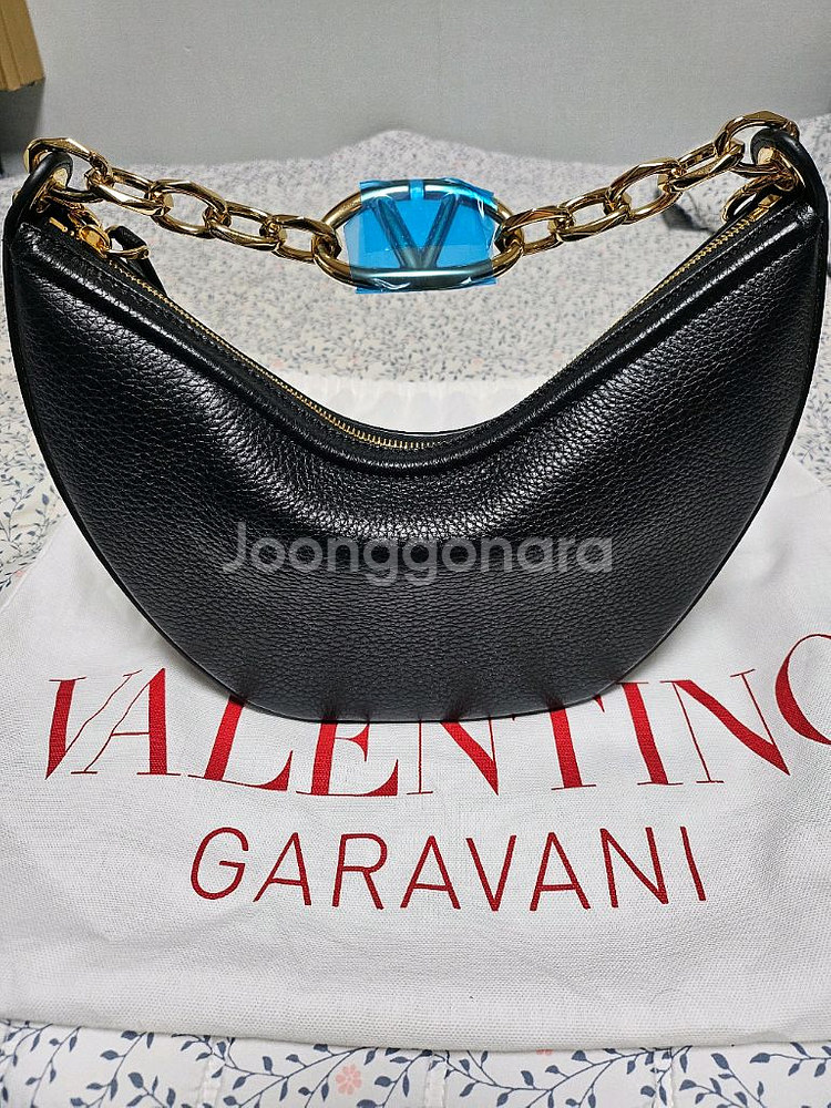 정품 발렌티노 가라바니 문 체인 호보백(새상품)--1