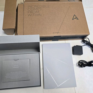 ASUS 아수스 젠북 S14 Ultra7 루나레이크 258V 32기가 1T 스칸디나비안 화이트