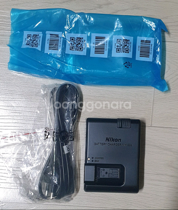 니콘 정품 배터리 충전기 EN-EL15/ EN-EL15--0