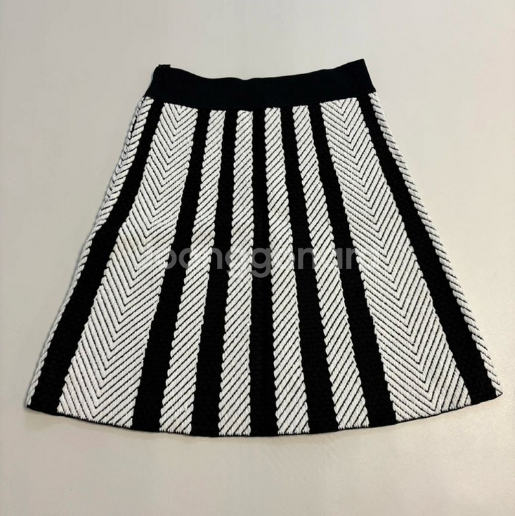 마쥬 니트 플레어 스커트 S--2