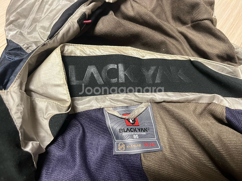 (새것)블랙야크 익스트림 피크 여성 자켓 95 정상가2--3