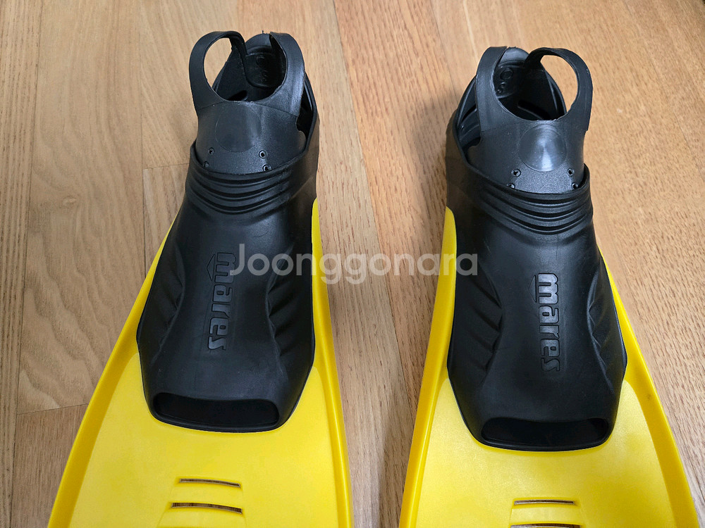 마레스 뉴클리퍼 오리발 A급 35ㅡ36사이즈--2