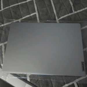 레노버 아이디어패드 슬림5 노트북 판매해요.
