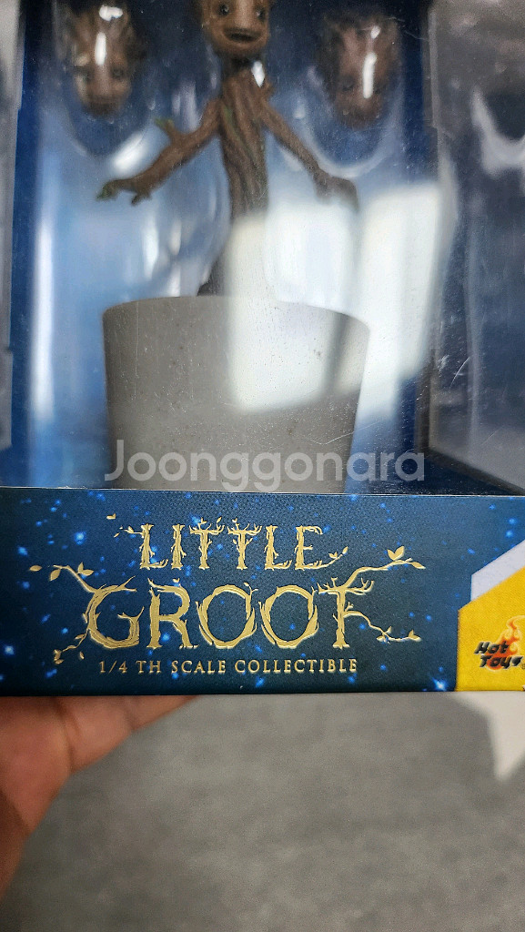 핫토이 리틀 그루트 화분 팝니다--1