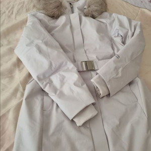 더 노스페이스 여성패딩 팔아요