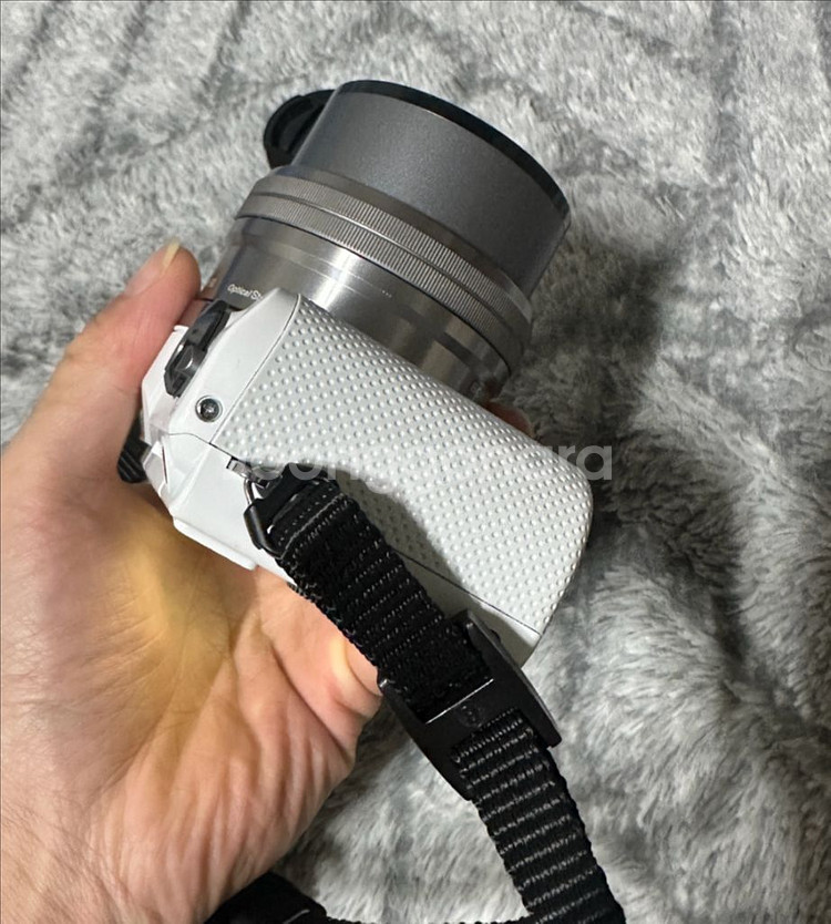 소니 A5000 미러리스 카메라 화이트--2