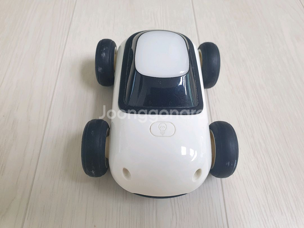 핀덴베베 그림책과 자동차--0