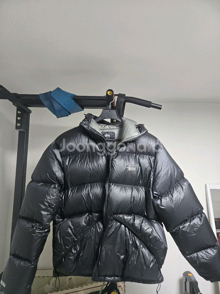 스투시 다운 파카 마이크로 립스탑 팬텀 블랙 L--0