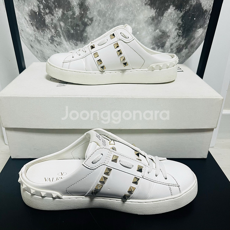 정품 36.5) 발렌티노 락스터드 뮬 스니커즈 235~240--2