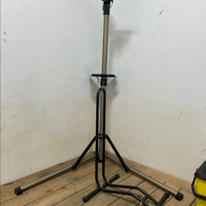 자전거 정비대와 거치대