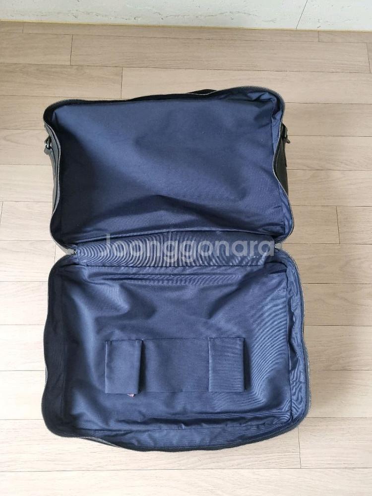 이태리 마세라티 가죽 가방--2