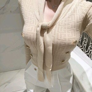 수입의류 B골드 버튼 스카프 니트