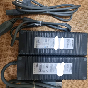 Xbox360 전원 어댑터