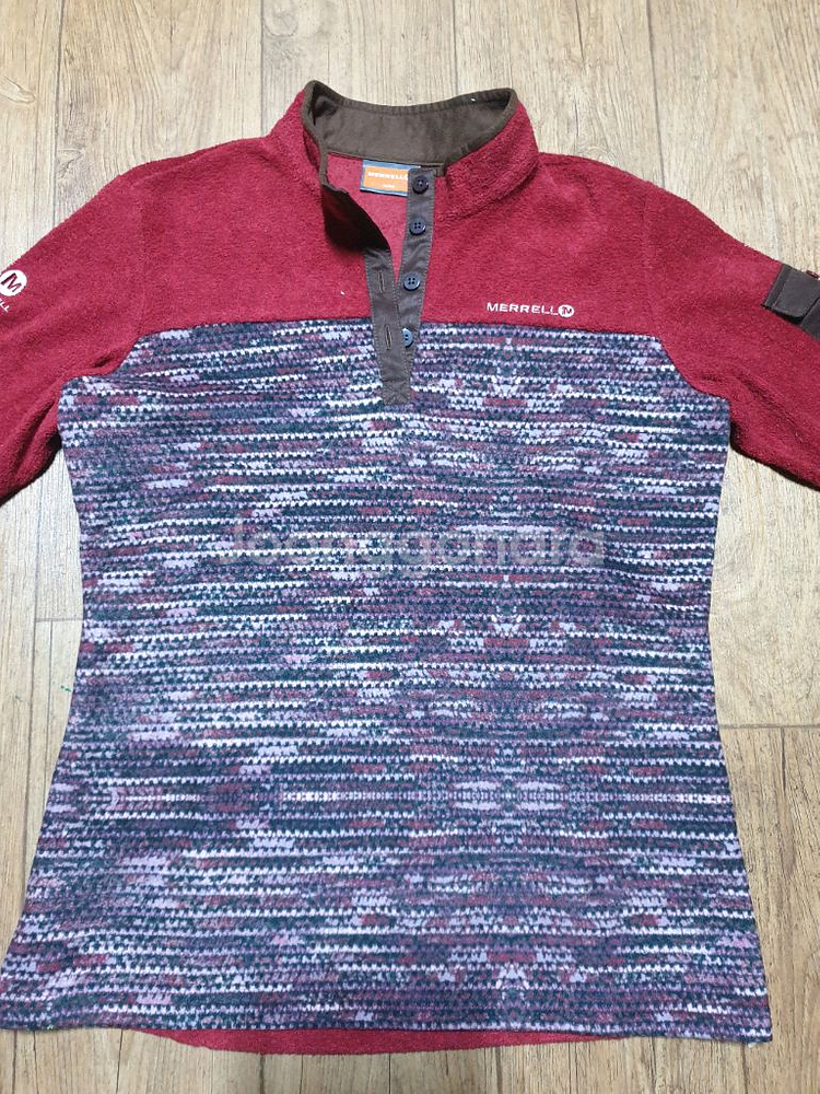 머렐 아웃도어 반집업 90 사이즈입니다--0