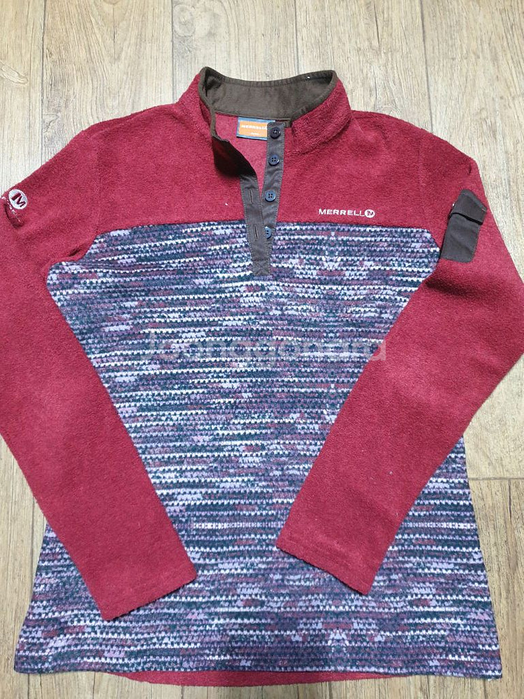 머렐 아웃도어 반집업 90 사이즈입니다--1