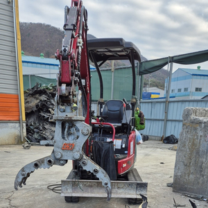 hm 얀마017적용 미니포크레인용 그라플 집게 미니굴착기용 1백7십만원판매합니다