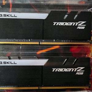 G.SKILL DDR4-3600 CL18 32GB