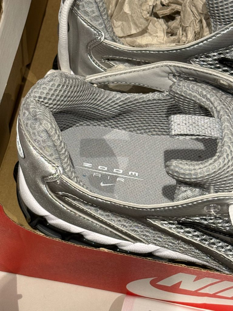 나이키 에어 줌 스피리돈 케이지 2 메탈릭실버 290 사이즈 이미지