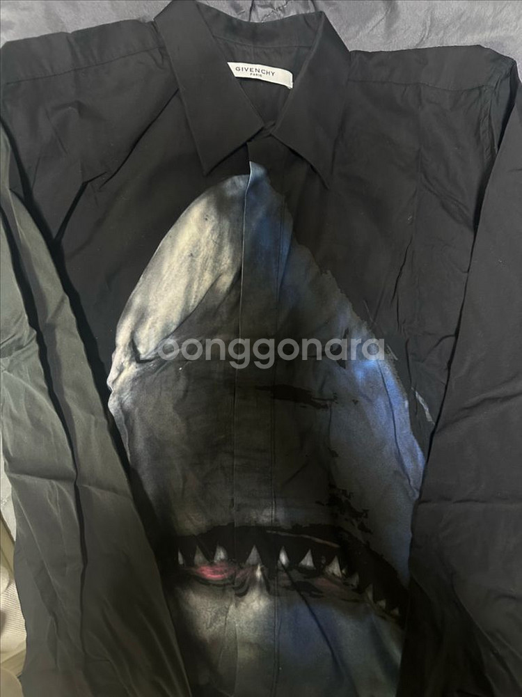 지방시 / 샤크 셔츠 블랙 새상품 / 40--1