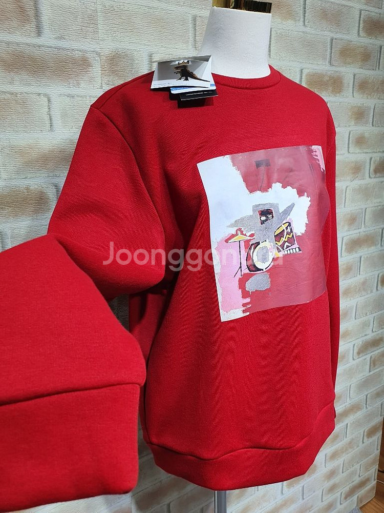 택부착 장미쉘 바스키아 정품 융털 안감 맨투맨 95--0