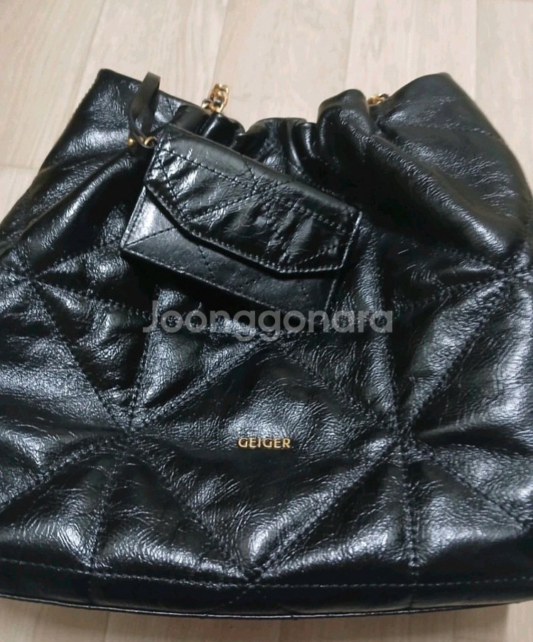 가이거 퀼팅레더 숄더백(상태최상)--2