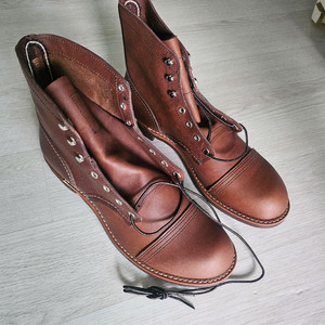 레드윙 아이언레인저 8114 부츠