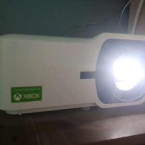 뷰소닉 lx700 4k 빔프로젝터