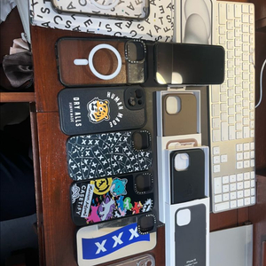 아이폰 15 블랙 256g (미사용 리퍼폰) + 케이스티파이 케이스