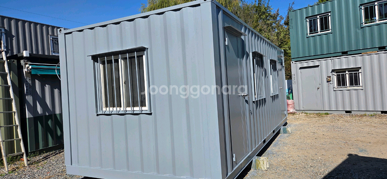 3x7 깨끗한 출입문2. 컨테이너--1