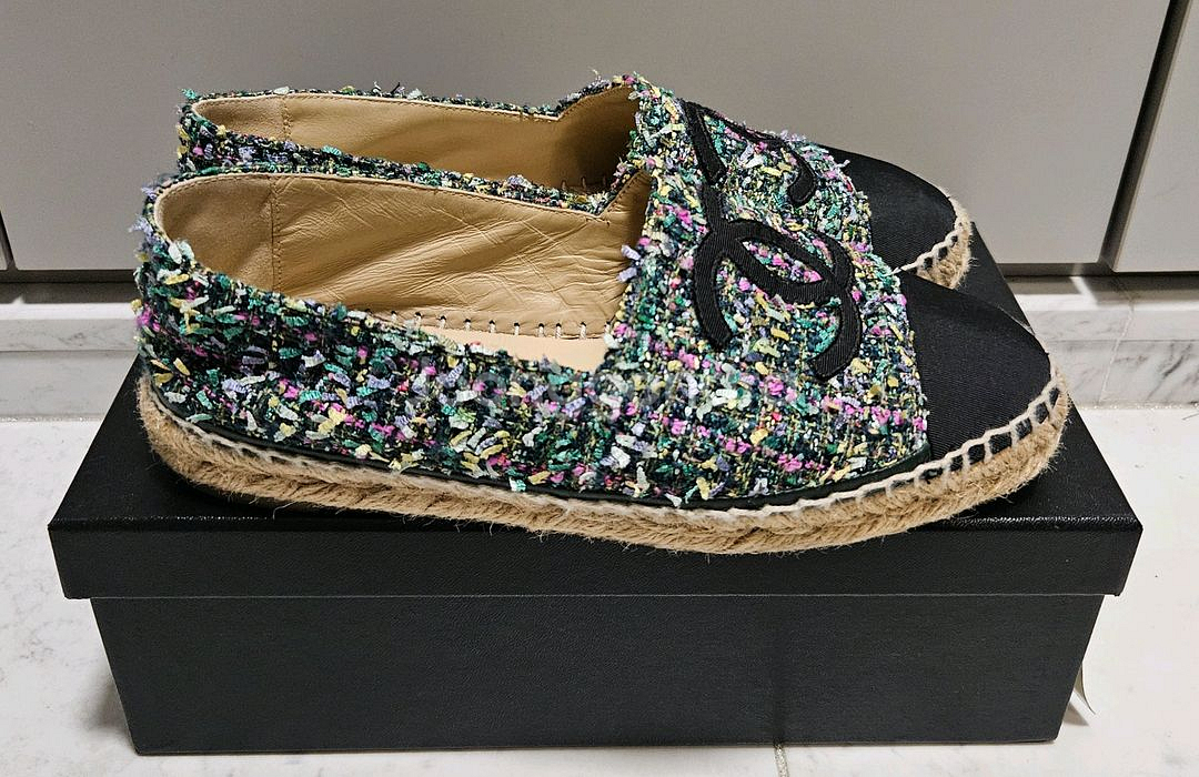 (신세계백화점 정품)샤넬 에스파듀 38 상태 최상급--1