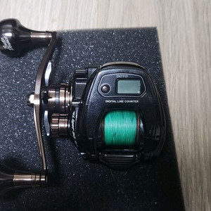 도요 라이거30 DLC 수심측정 베이트릴